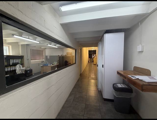655M² WAREHOUSE TO LET IN BLACKHEATH INDUSTRIAL